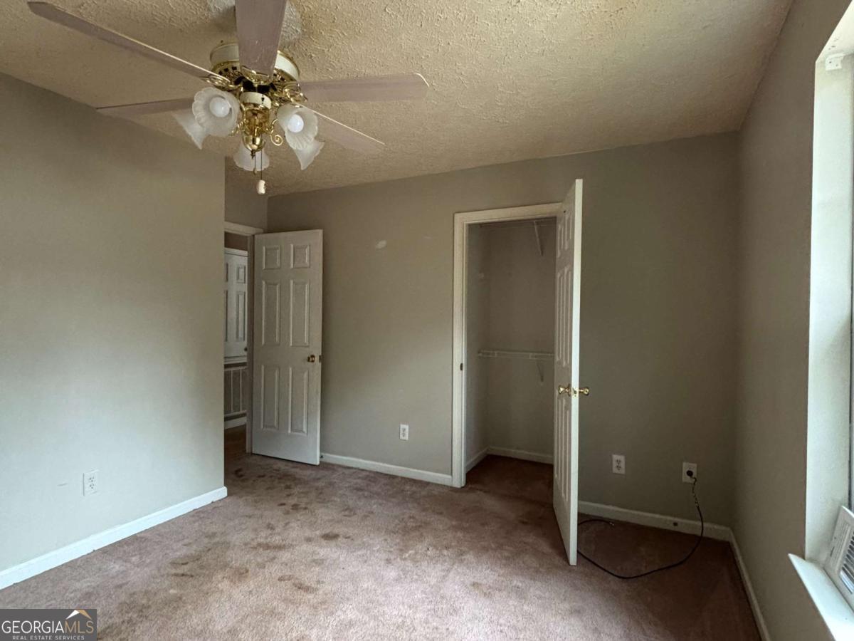 11 Willow Ridge Drive Hampton GA 30228