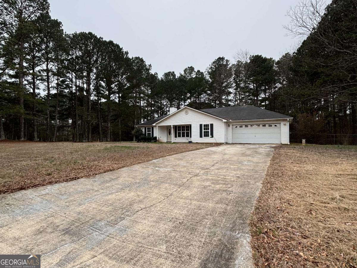 11 Willow Ridge Drive Hampton GA 30228