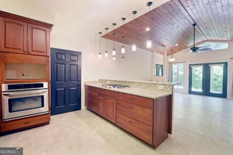 714 Mountain View Road Hiawassee GA 30546