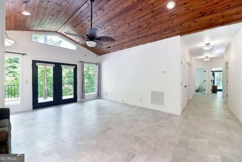 714 Mountain View Road Hiawassee GA 30546