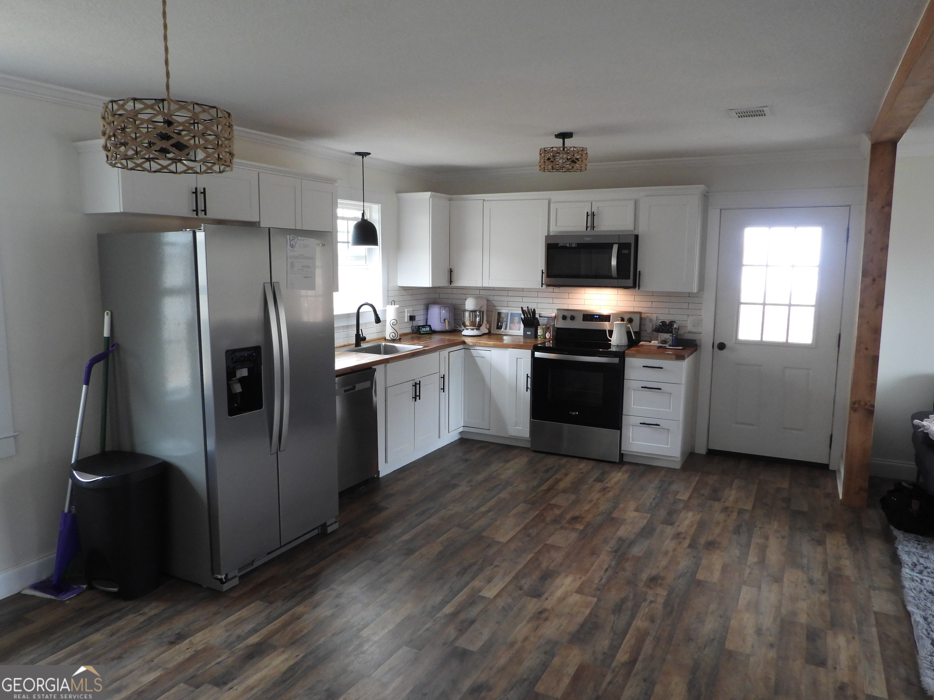 121 Beaver Drive Blackshear GA 31516