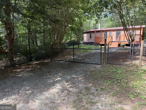 204 Dover Chapel Terrace Ellijay GA 30540