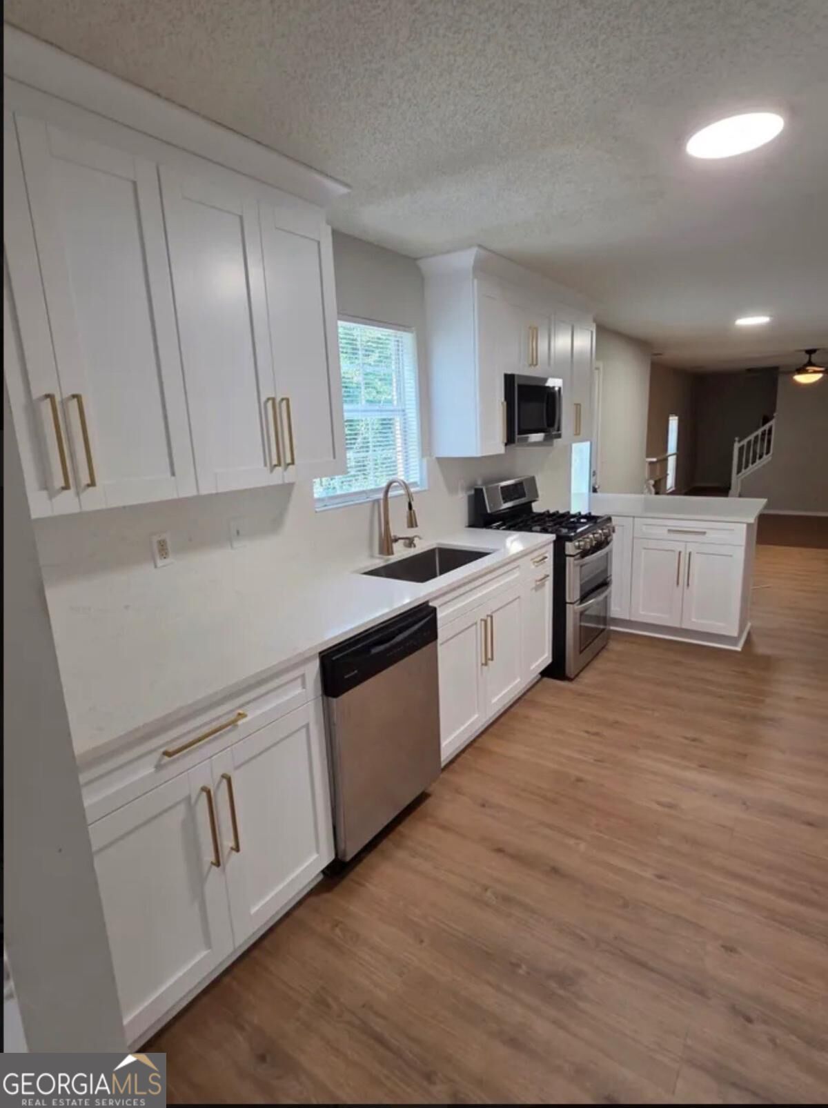 6633 Hill Creek Cove Lithonia GA 30058