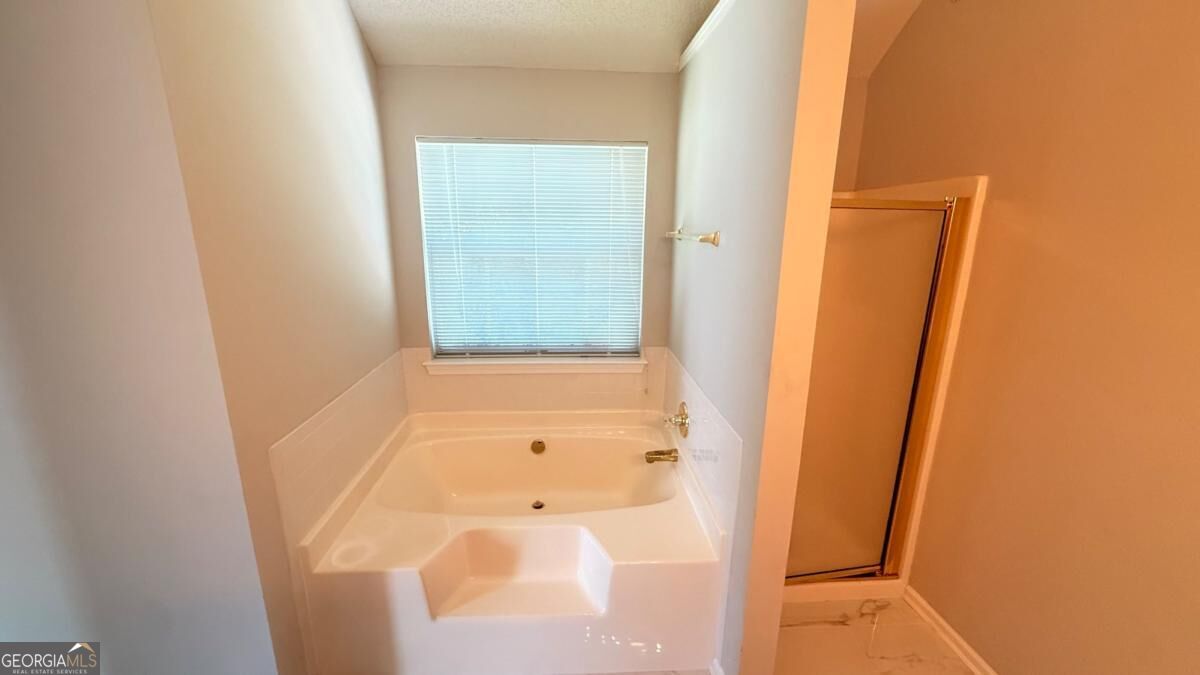 6633 Hill Creek Cove Lithonia GA 30058