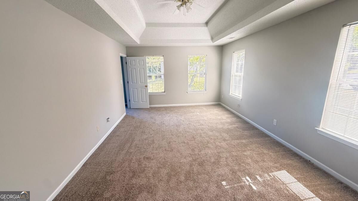 6633 Hill Creek Cove Lithonia GA 30058