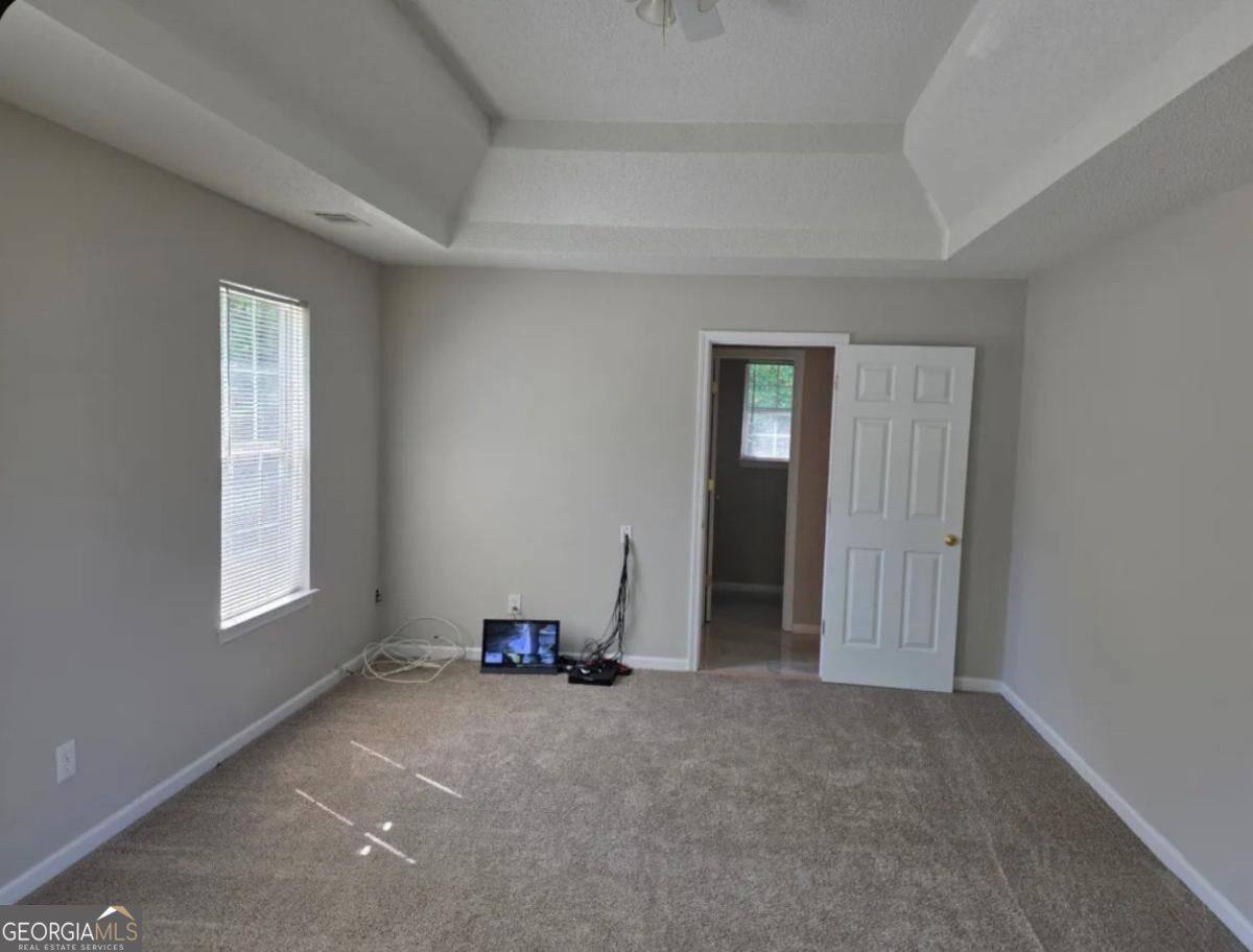 6633 Hill Creek Cove Lithonia GA 30058