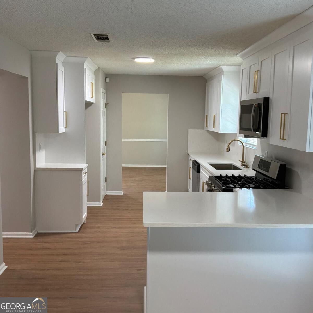 6633 Hill Creek Cove Lithonia GA 30058