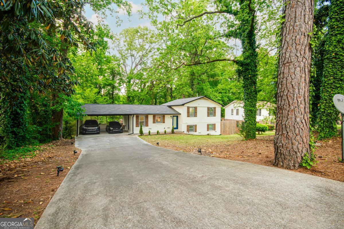 1953 Copperfield Circle Decatur GA 30035