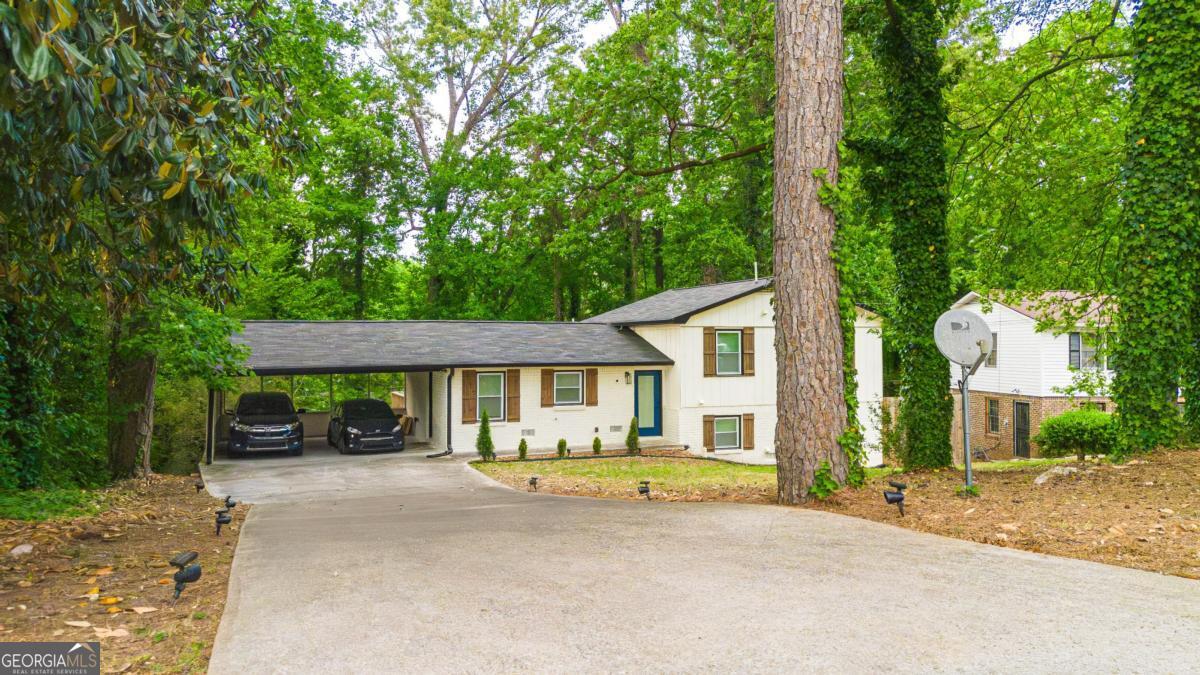 1953 Copperfield Circle Decatur GA 30035