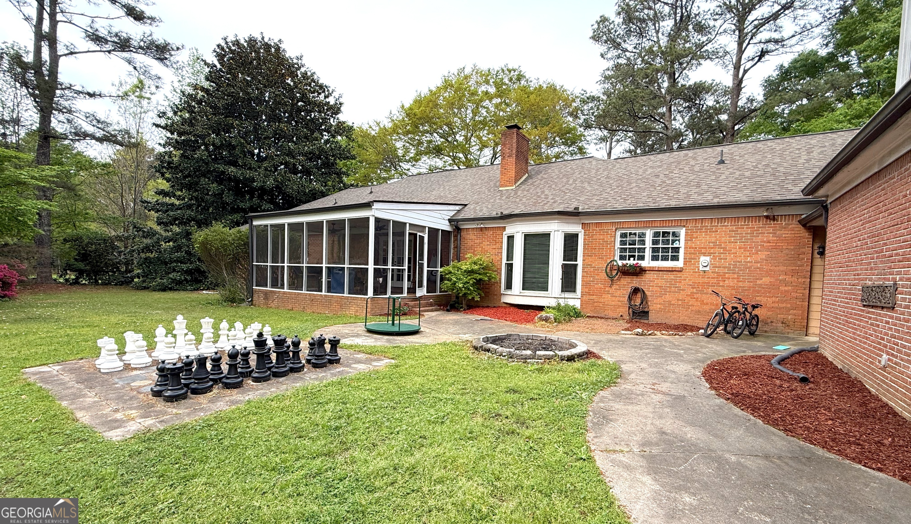 945 Poplar Street Monroe GA 30655