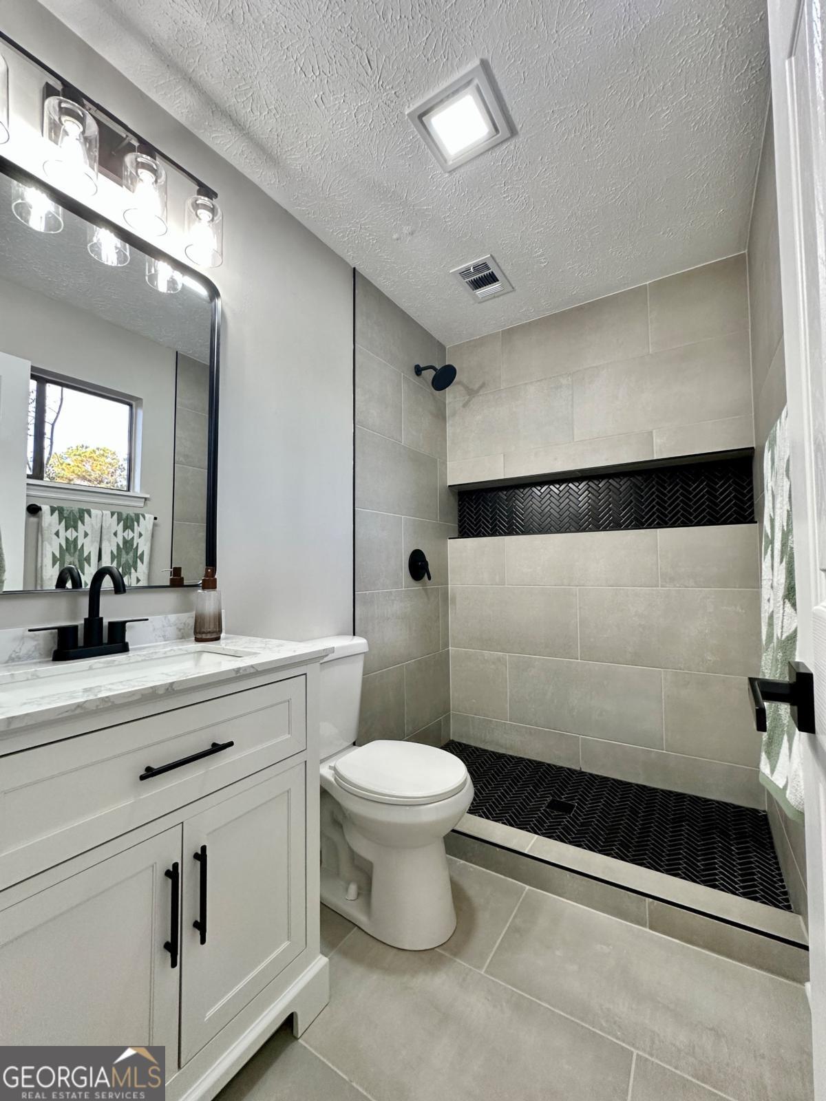 8198 Winewood Court Riverdale GA 30274