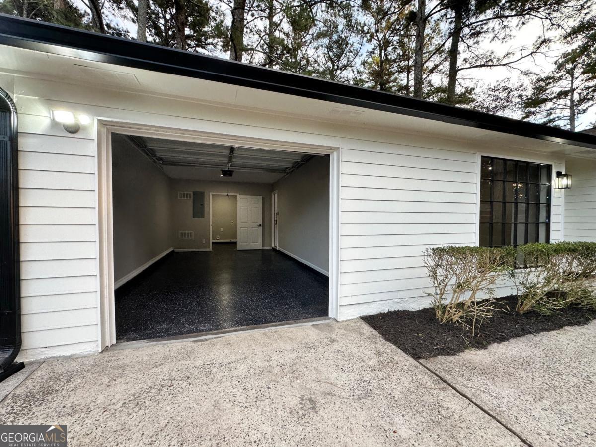 8198 Winewood Court Riverdale GA 30274