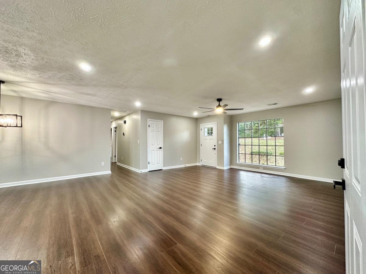 8198 Winewood Court Riverdale GA 30274