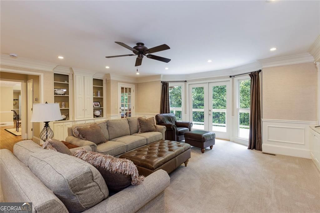 7390 Stoneykirk Close Atlanta GA 30350