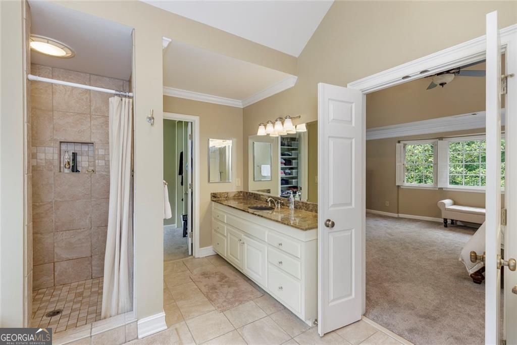 7390 Stoneykirk Close Atlanta GA 30350