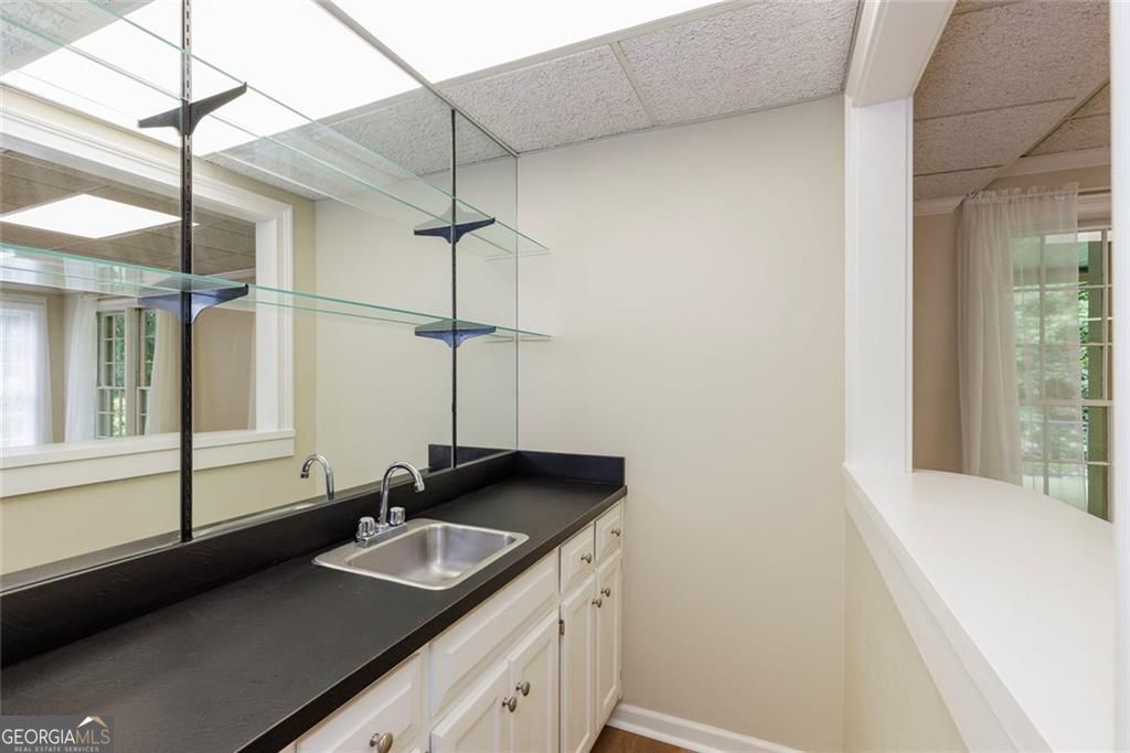 7390 Stoneykirk Close Atlanta GA 30350