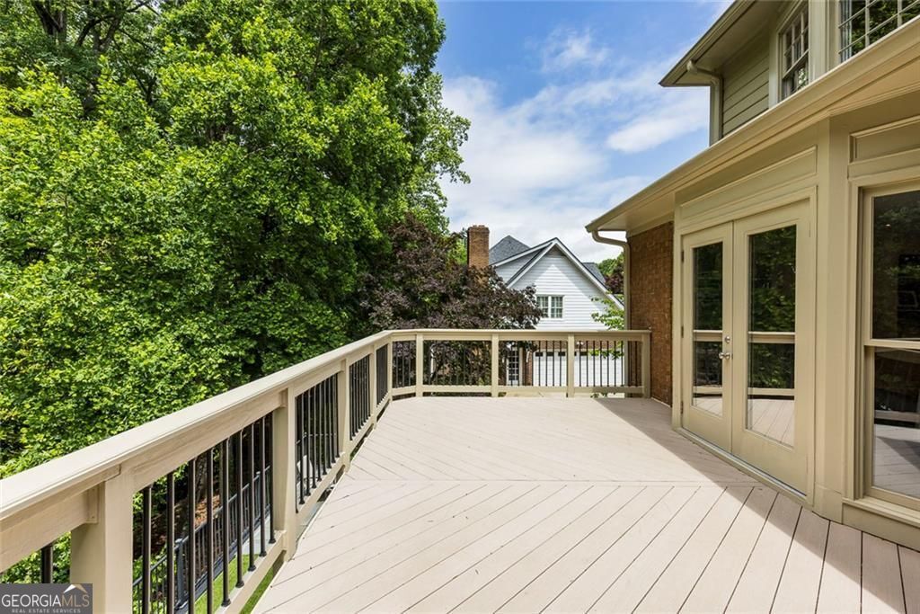 7390 Stoneykirk Close Atlanta GA 30350