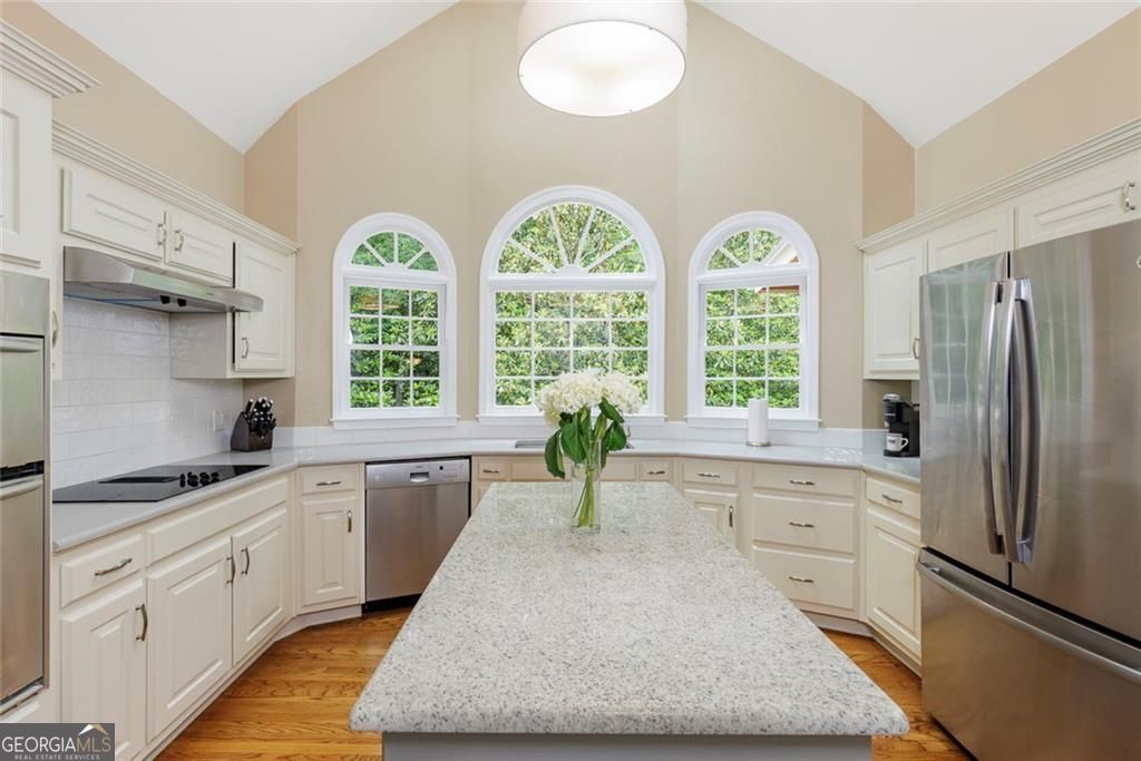 7390 Stoneykirk Close Atlanta GA 30350