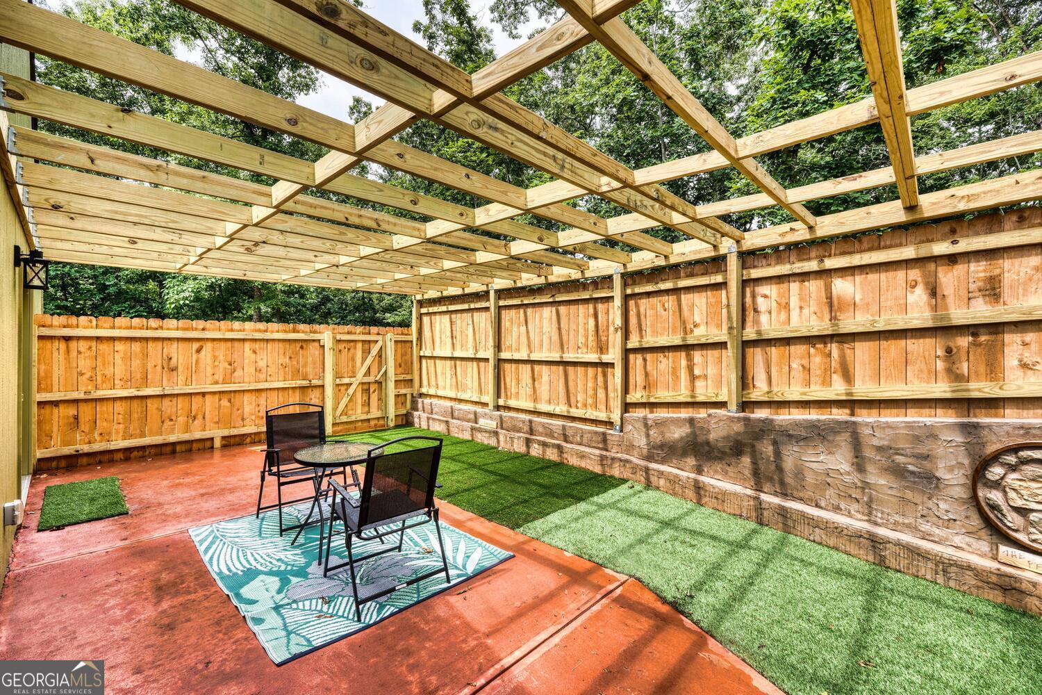 1529 Cedar View Hiawassee GA 30546