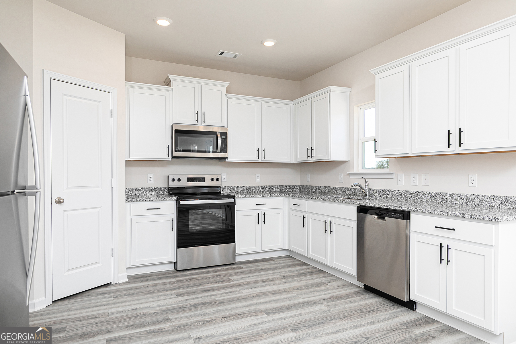 661 Mackenzie Cove Villa Rica GA 30180