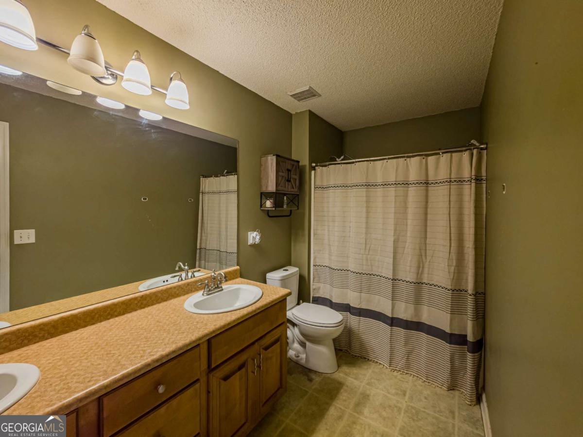 8 Edinburgh Tifton GA 31794