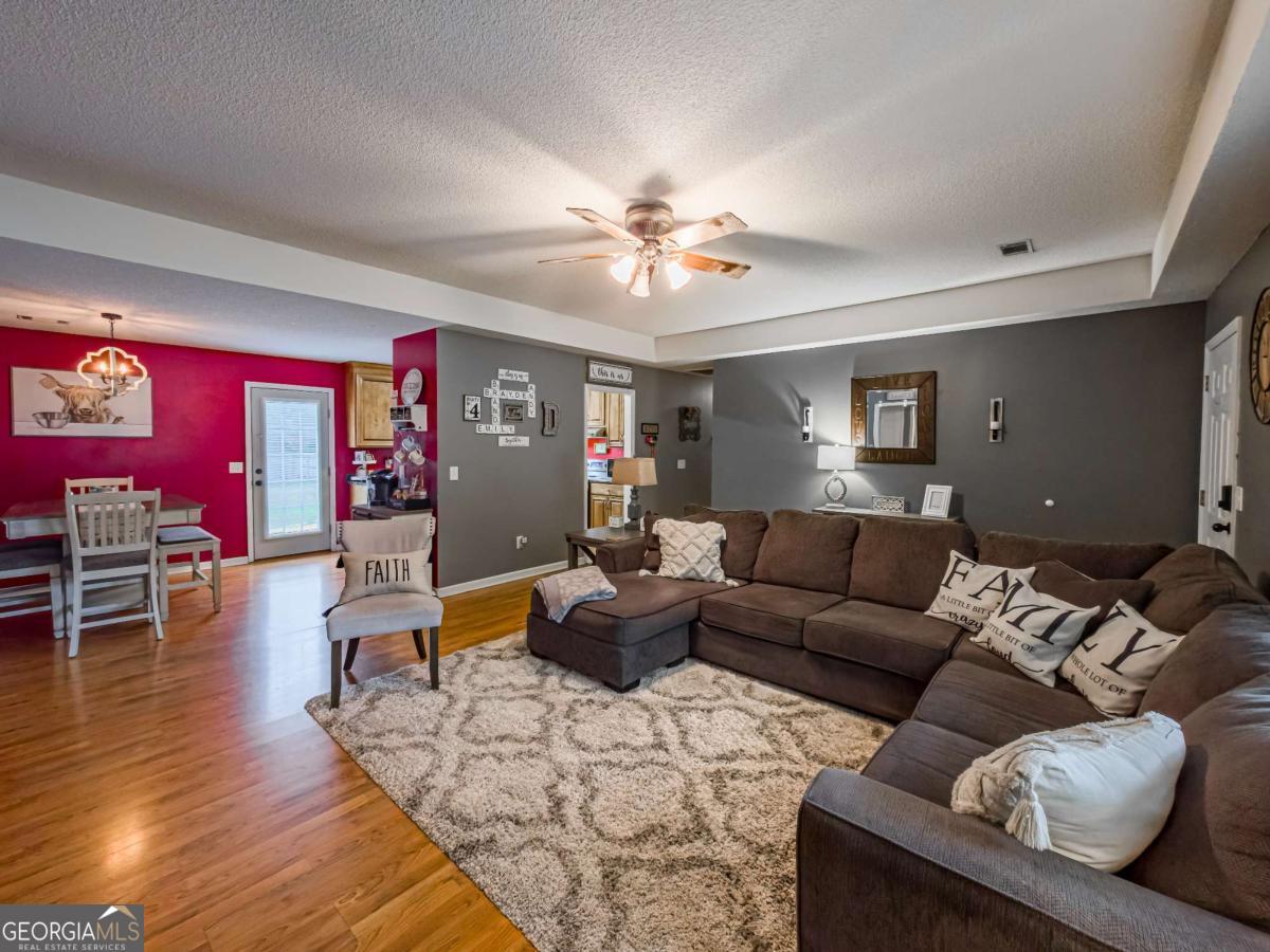 8 Edinburgh Tifton GA 31794