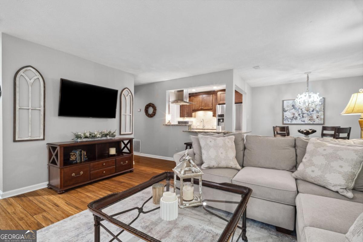 3408 Lake Pointe Circle Roswell GA 30075