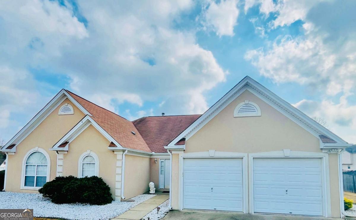 19 Meadow Crest Court Powder Springs GA 30127