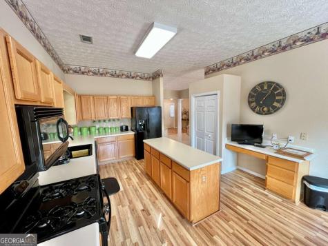 19 Meadow Crest Court Powder Springs GA 30127