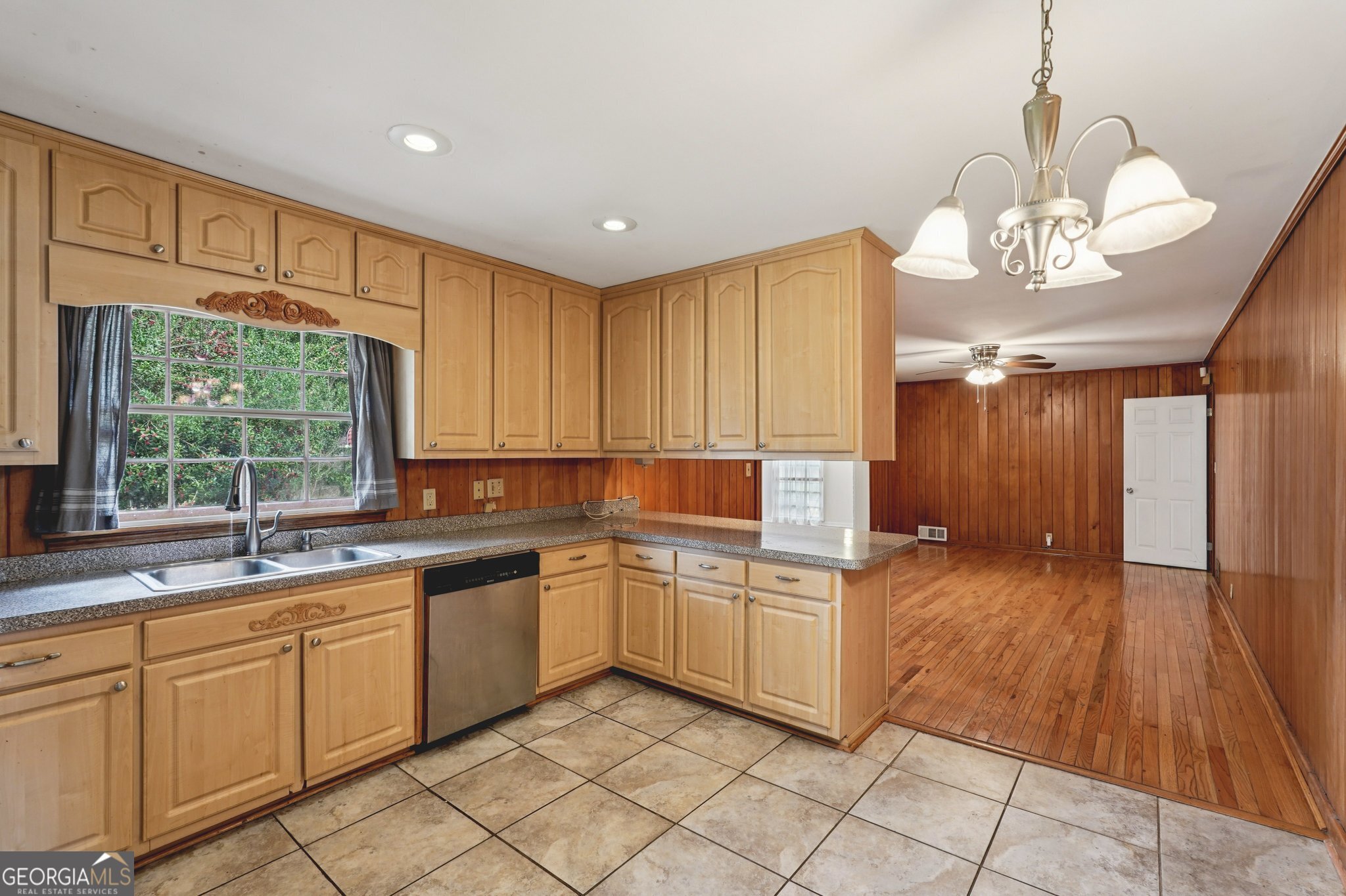 3407 W Manor Lane Atlanta GA 30311