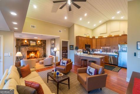 2814 & 2816 Laurel Lodge Road Clarkesville GA 30523