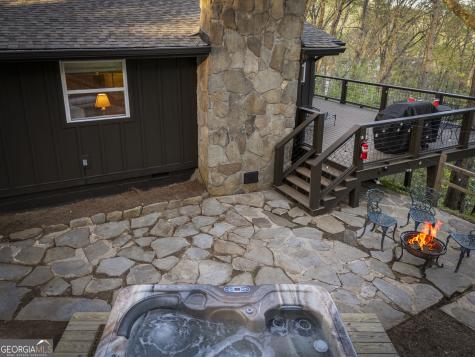 2814 & 2816 Laurel Lodge Road Clarkesville GA 30523