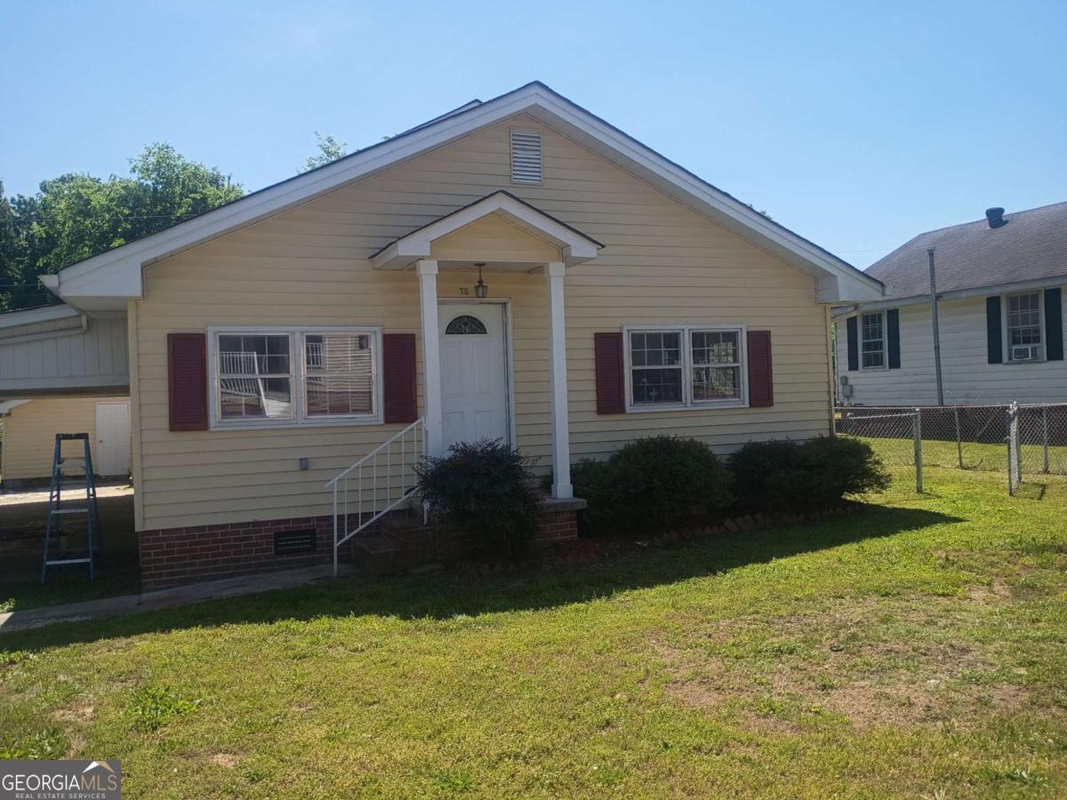 75 3rd Shannon Street NE Rome GA 30161
