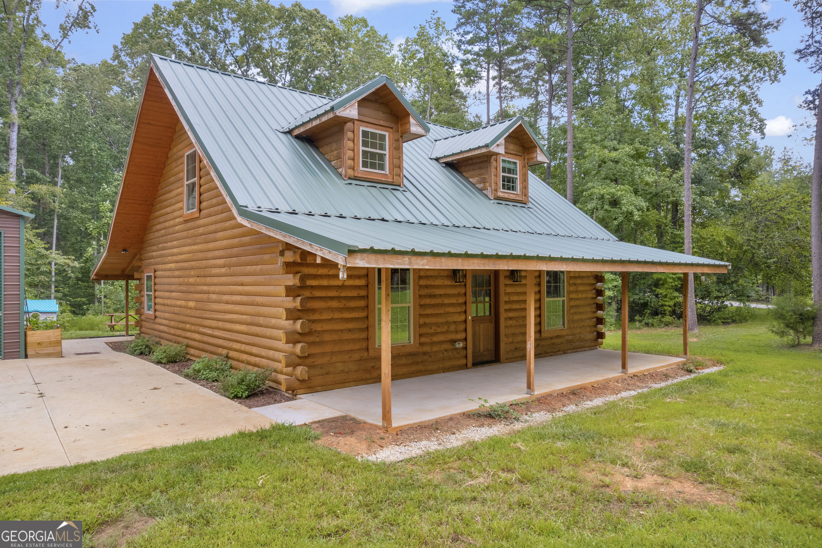 280 Shore Crest Drive Martin GA 30557