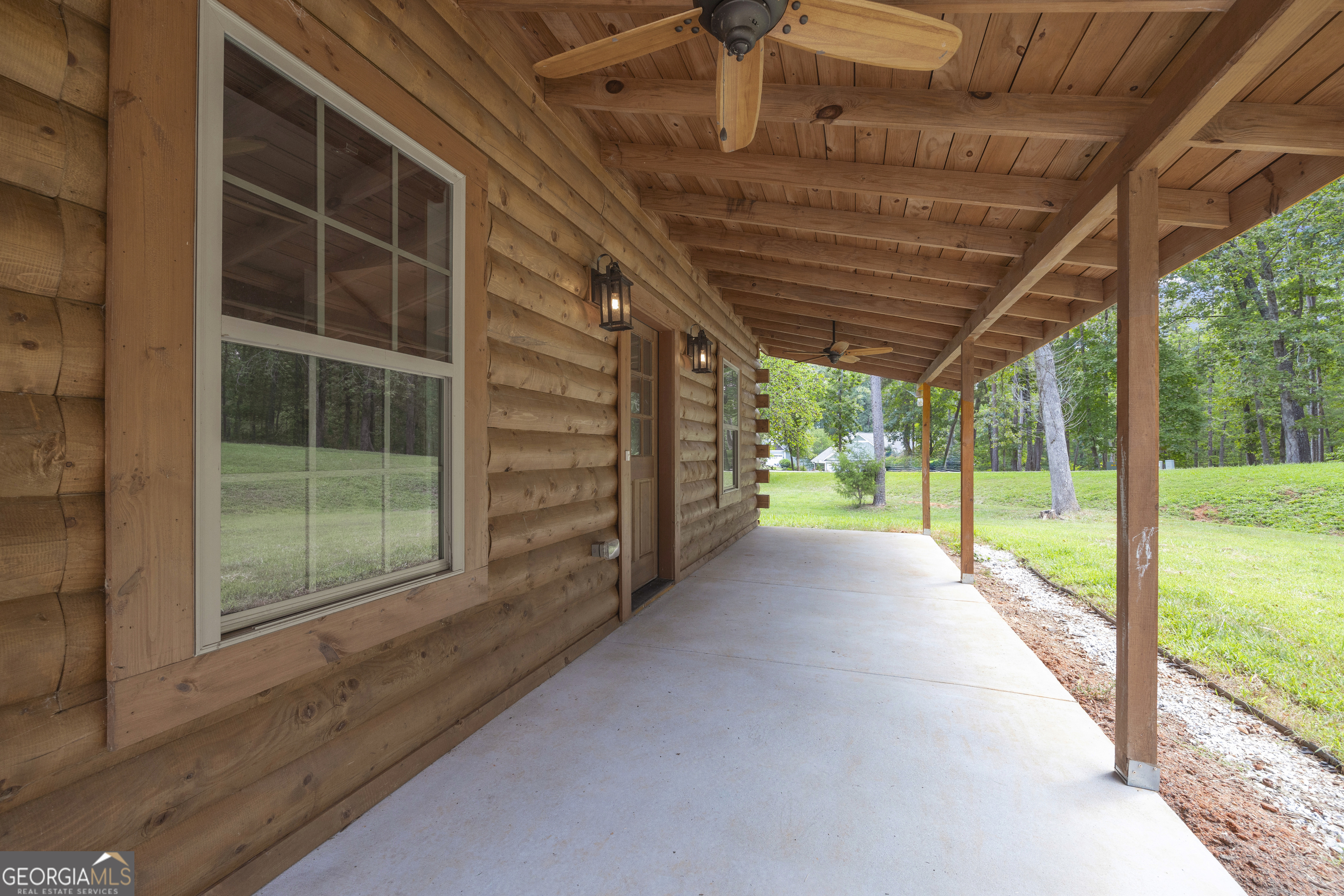 280 Shore Crest Drive Martin GA 30557