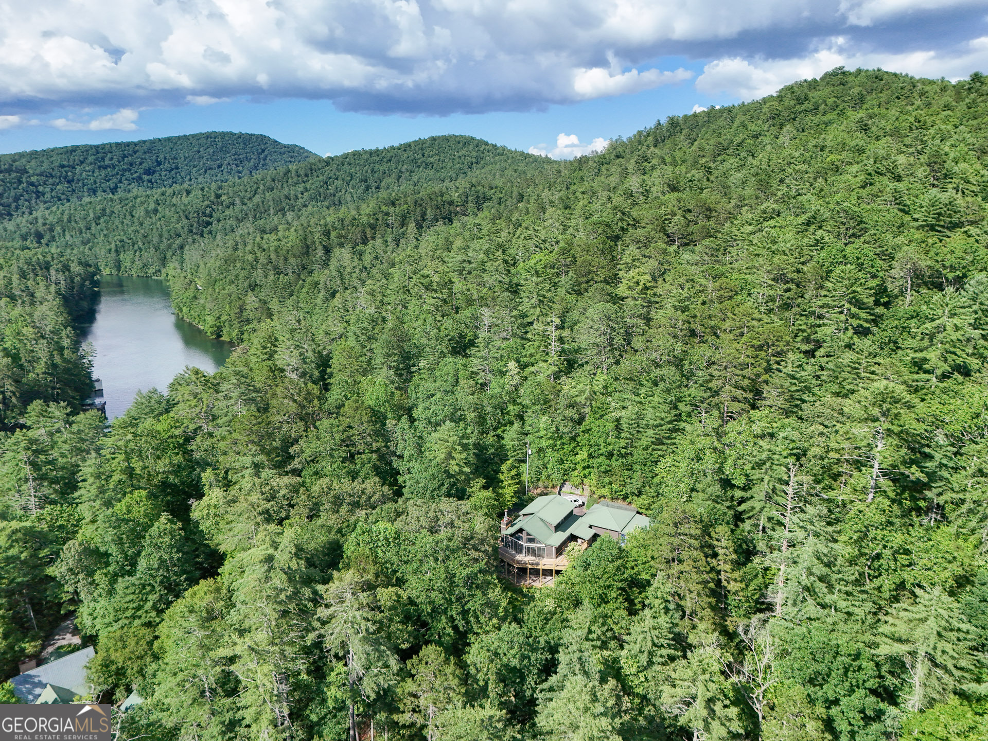 1799 Seed Lake Road Lakemont GA 30552