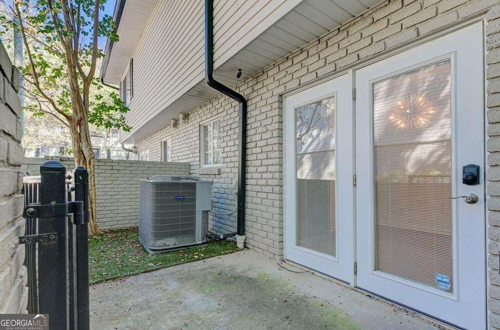 6940 Roswell Road Sandy Springs GA 30328