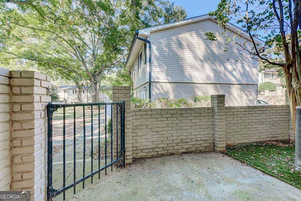 6940 Roswell Road Sandy Springs GA 30328