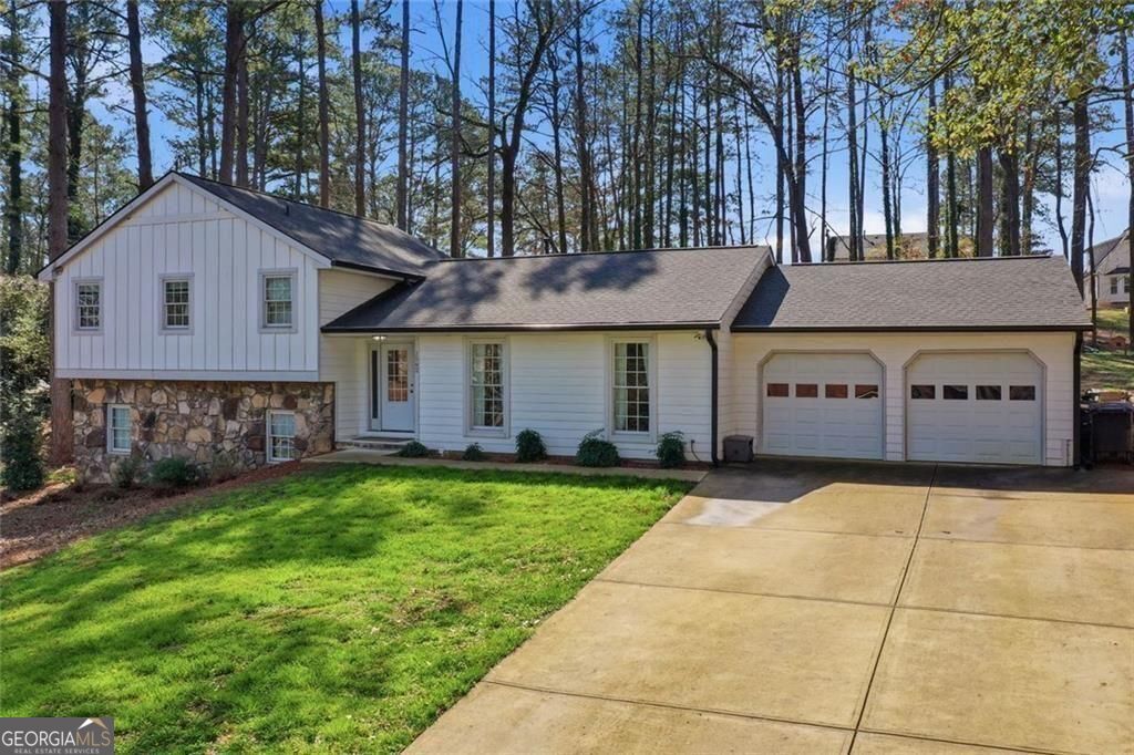 1562 Hillhaven Drive Marietta GA 30062