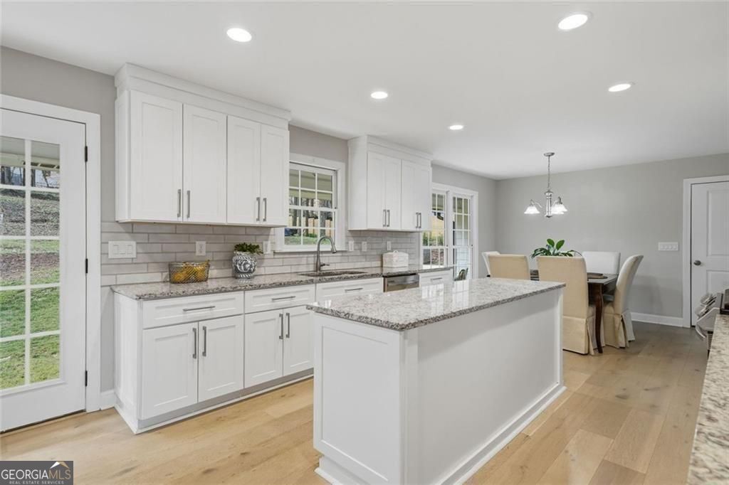 1562 Hillhaven Drive Marietta GA 30062