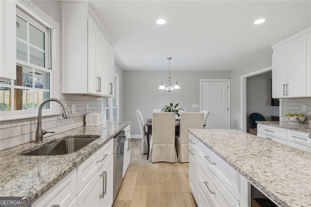 1562 Hillhaven Drive Marietta GA 30062