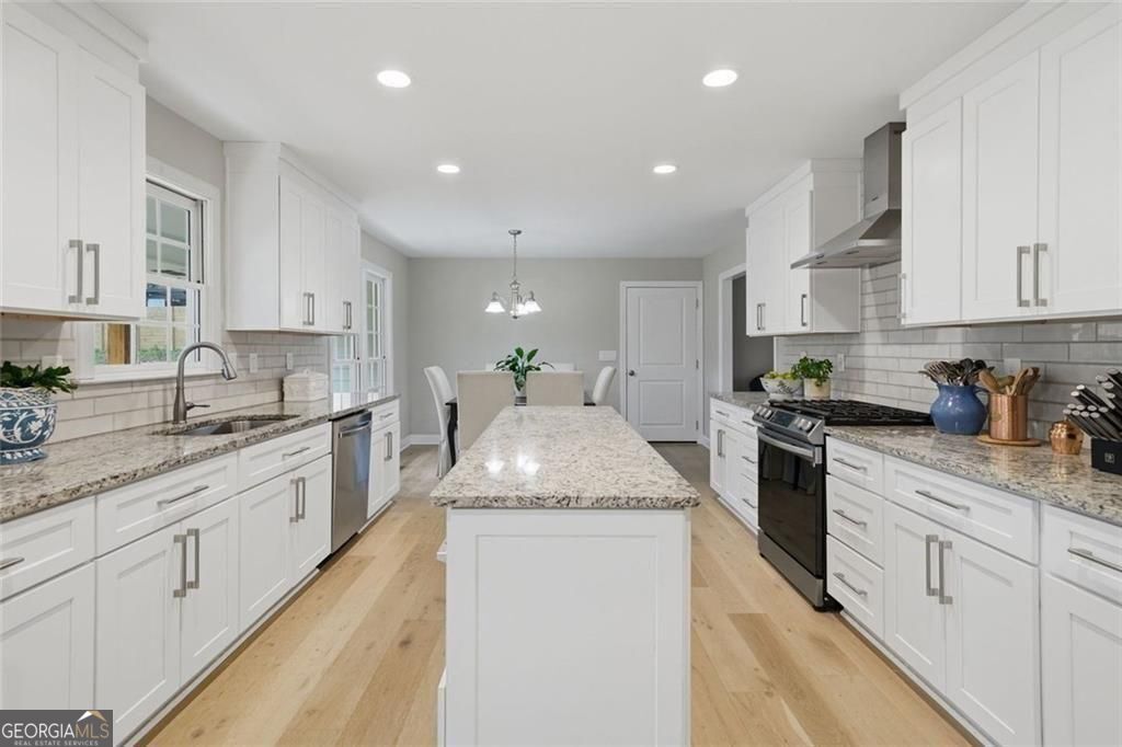 1562 Hillhaven Drive Marietta GA 30062