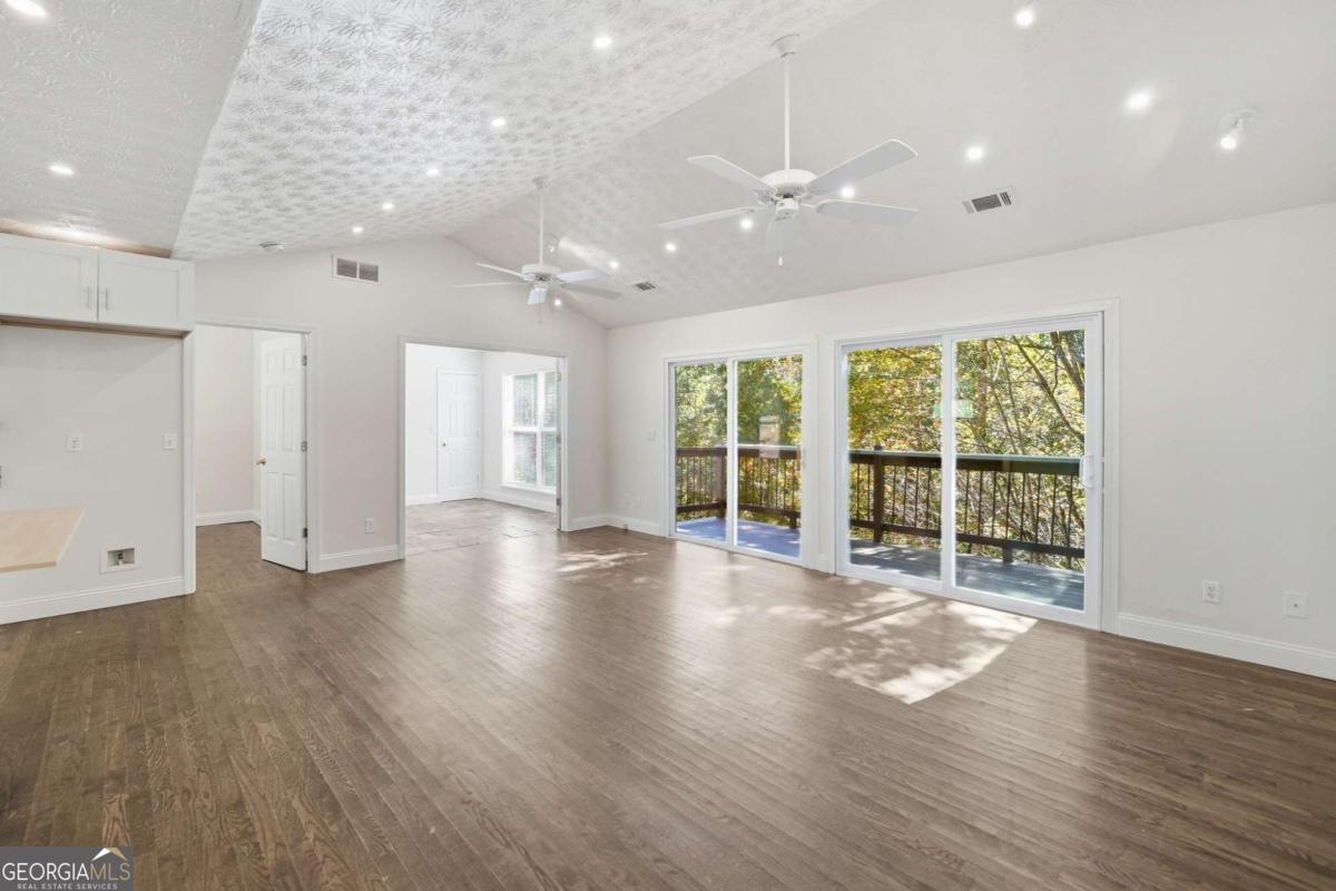 1512 Upper Sassafras Parkway Jasper GA 30143