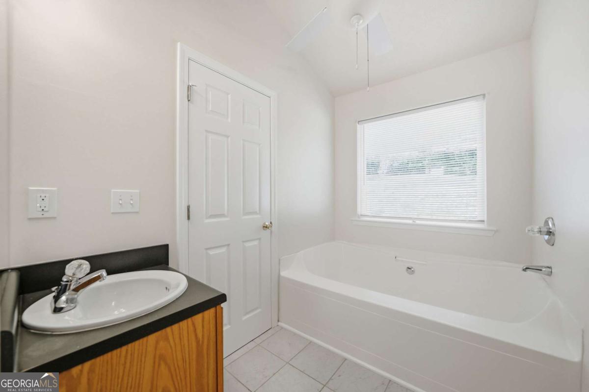 1512 Upper Sassafras Parkway Jasper GA 30143