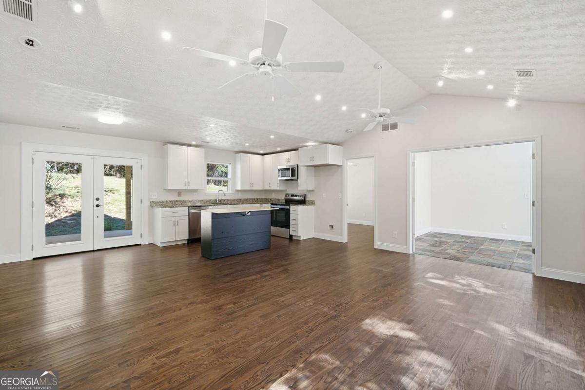 1512 Upper Sassafras Parkway Jasper GA 30143