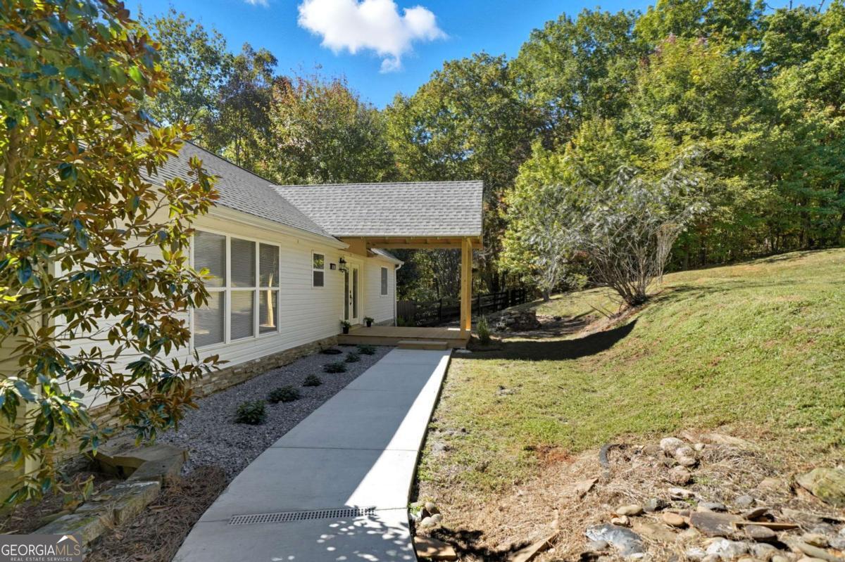 1512 Upper Sassafras Parkway Jasper GA 30143