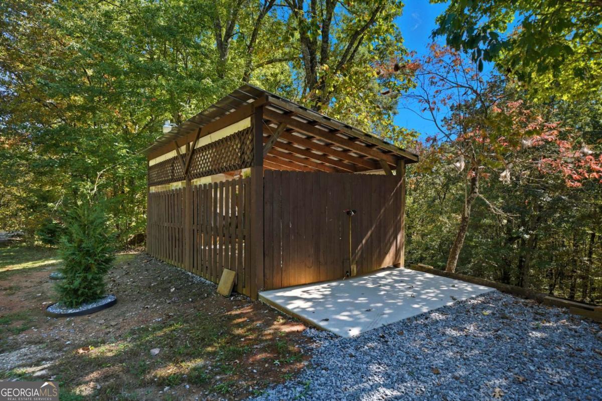 1512 Upper Sassafras Parkway Jasper GA 30143