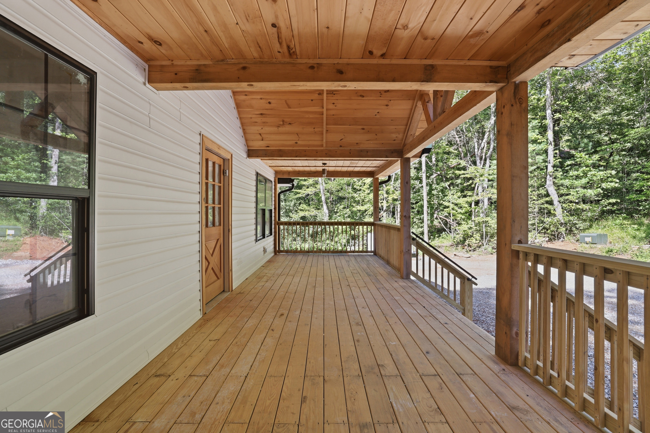 527 Jim Carter Road Clarkesville GA 30523