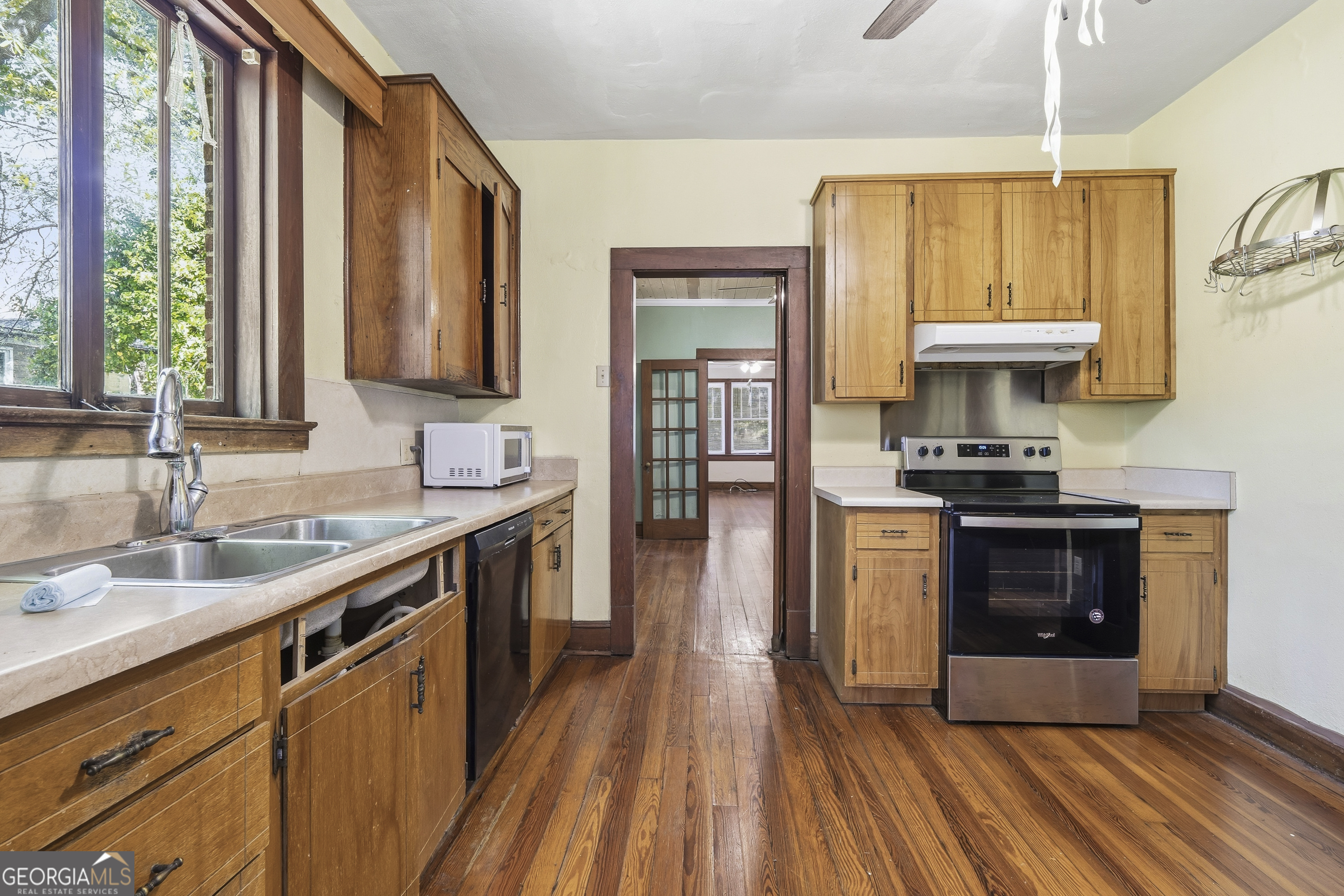 131 E Baldwin Street Milledgeville GA 31061