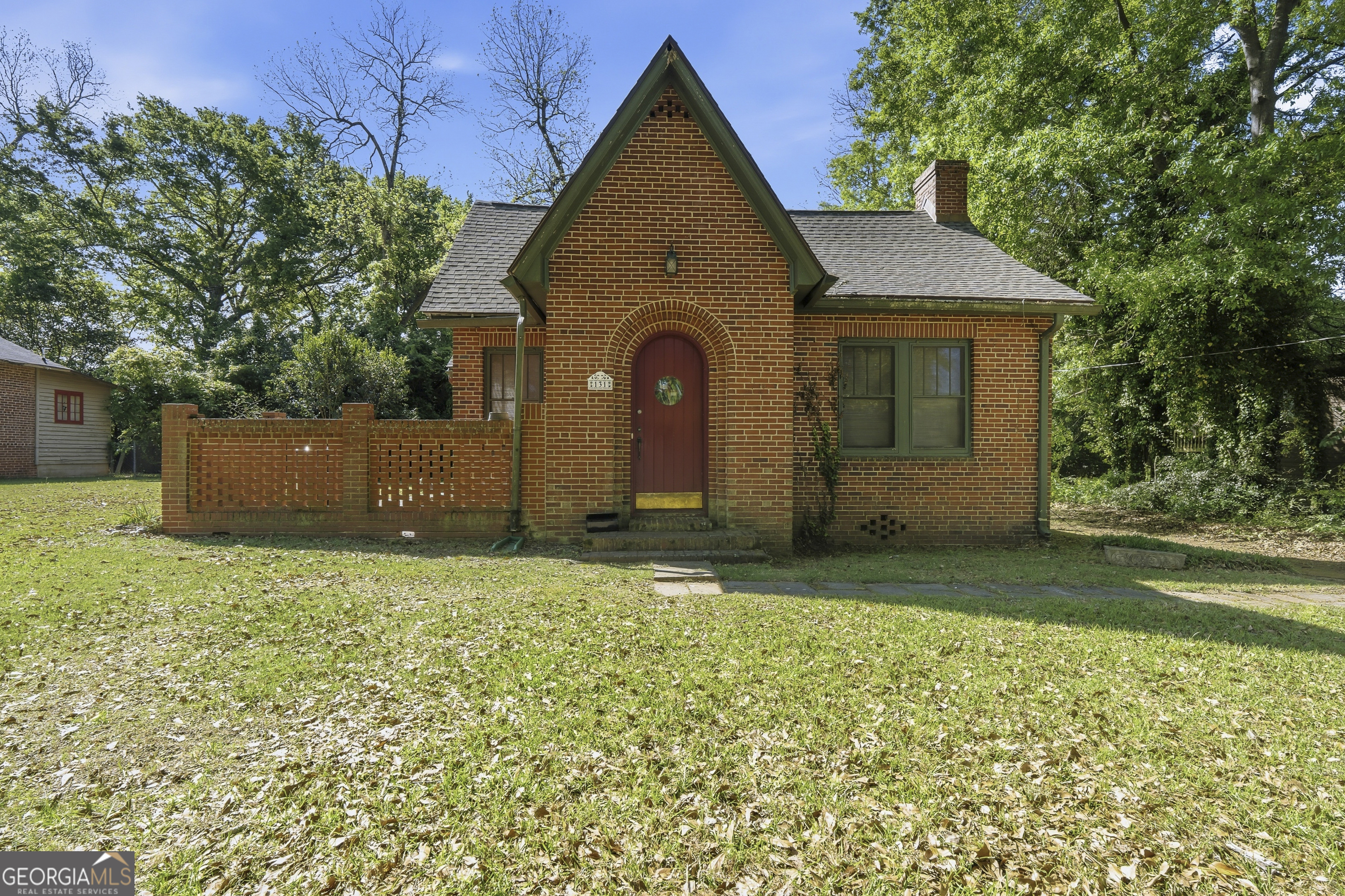 131 E Baldwin Street Milledgeville GA 31061